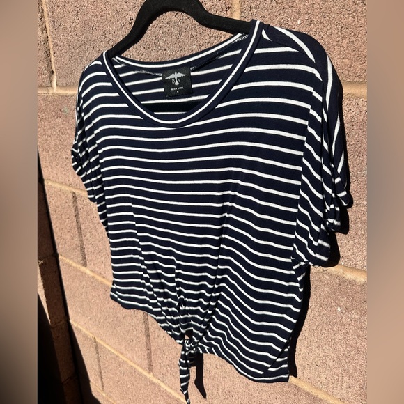 Women’s casual summer fun tops crochet HM size SP, stripe M tie top, LS crop top - Picture 10 of 15